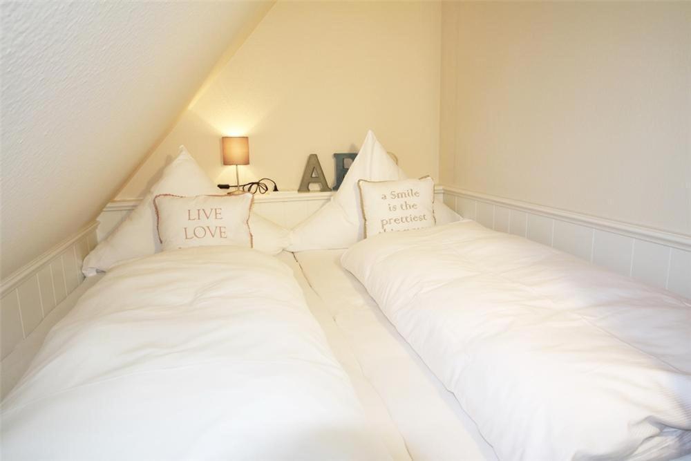 Haus-Kaept-N-Hein-Cors-1-Og-Dg-Wohnung-04 베닝슈테트 외부 사진